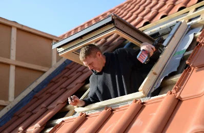 Pose de fenêtres de toit Velux à Patornay